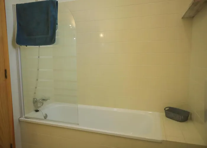 Primor Serra Al 2 アパート コビリャン